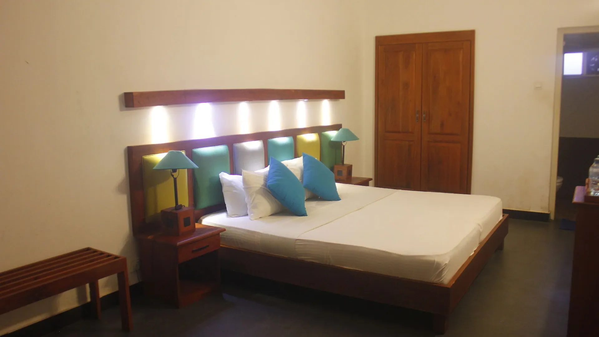 Hotel Star Beach Guest House Negombo