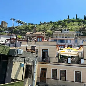 Kalanga 3* Tbilisi