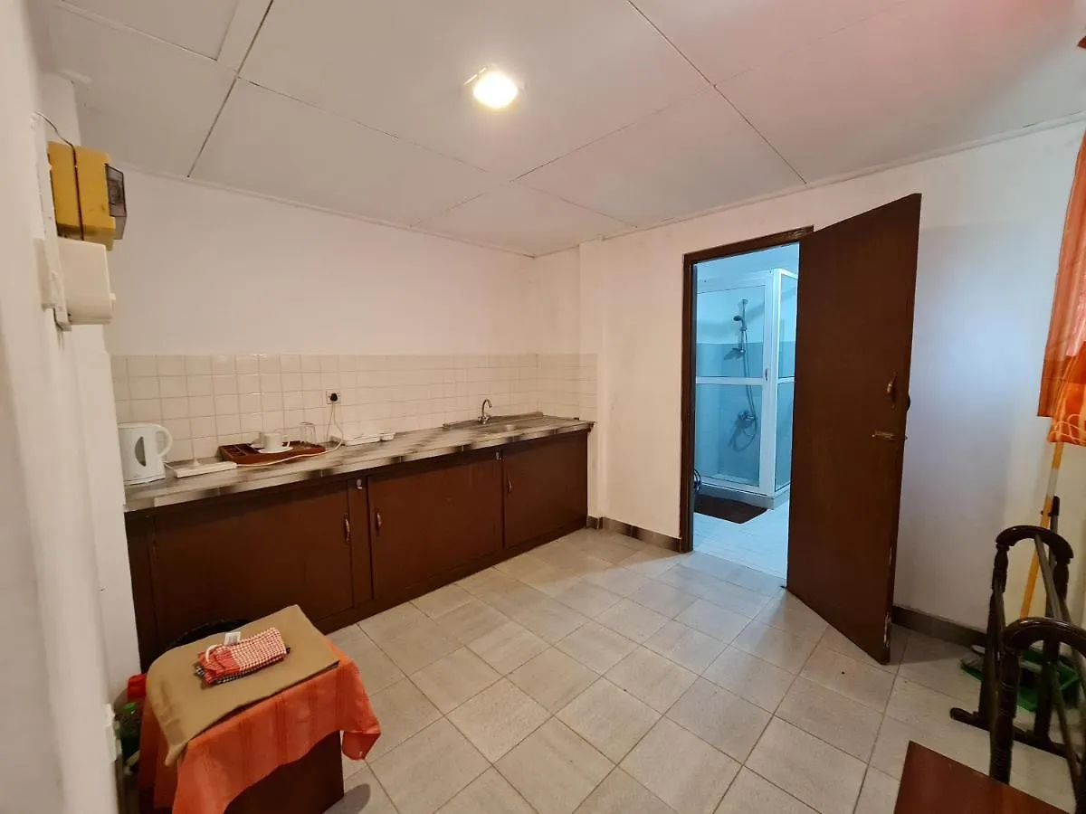 Star Beach Guest House Негомбо Шри-Ланка