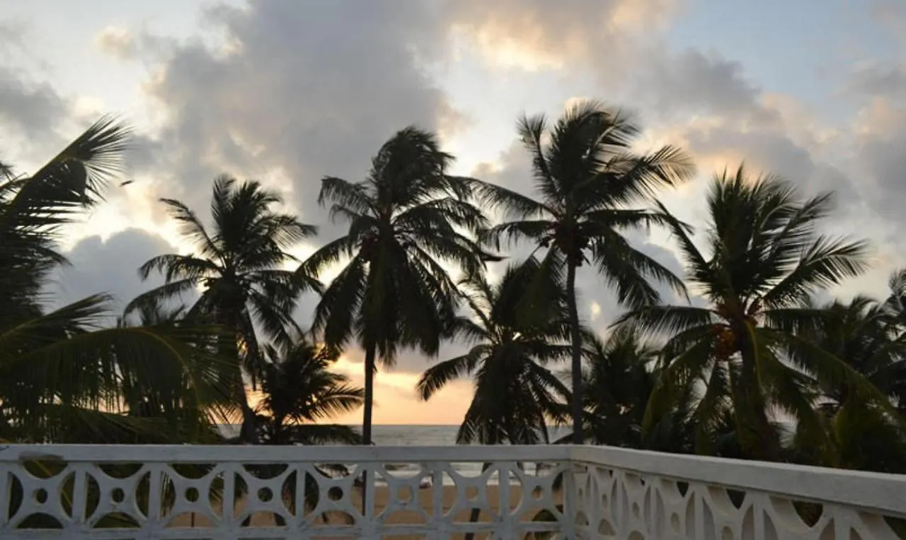 Star Beach Guest House Негомбо 2*,  Шри-Ланка